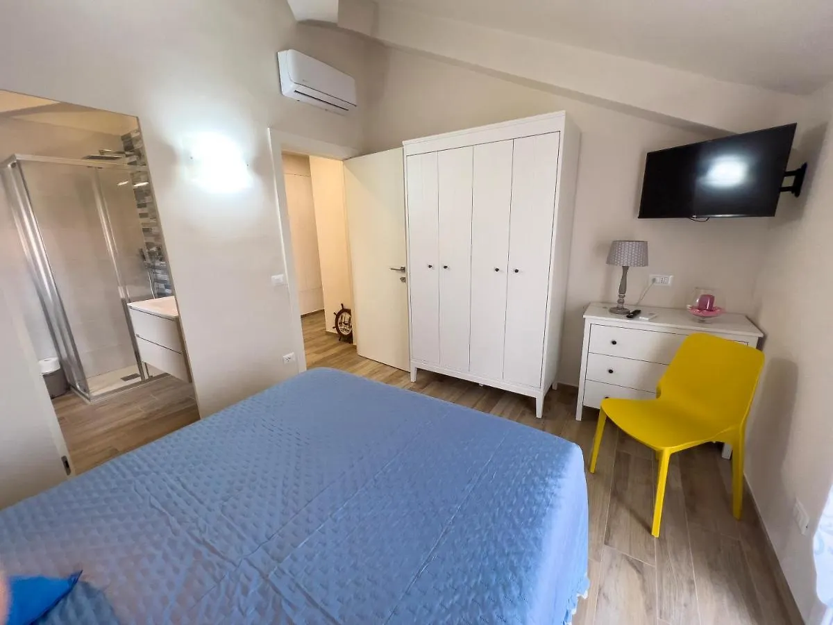 Vista Mare Borgo Peri Apartment Imperia 0*,  Italy