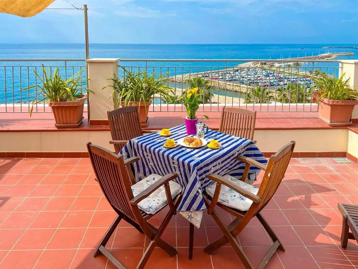 Vista Mare Borgo Peri Apartment Imperia Italy
