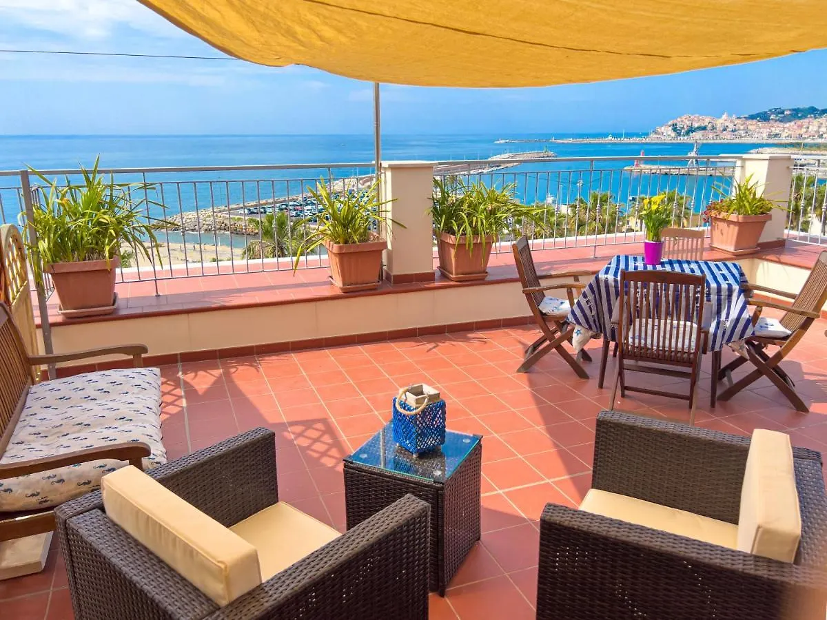 Vista Mare Borgo Peri Apartment Imperia