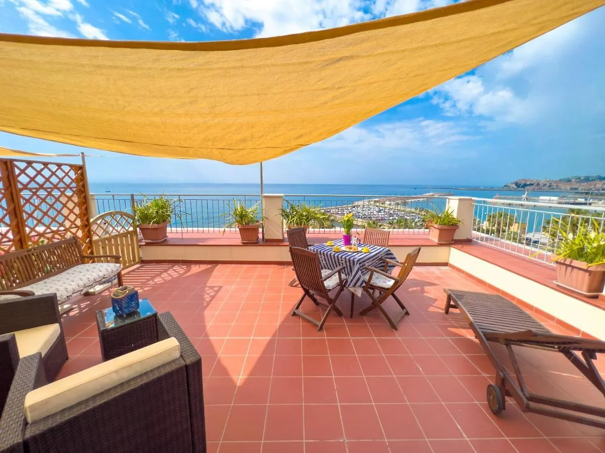 Vista Mare Borgo Peri Apartment Imperia